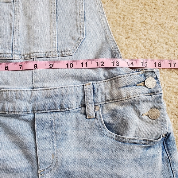 GARAGE stretch denim overalls light wash blue jeans straps short shorts Small - Picture 9 of 10